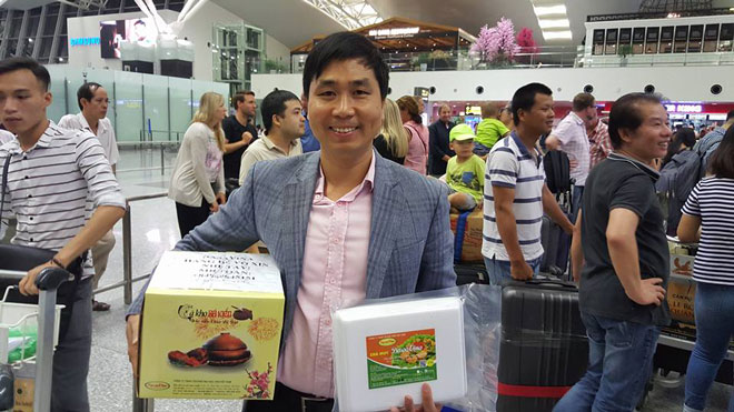 Anh Nguyễn Bá Toàn - Giám đốc công ty DASAVINA và hành trinh đưa món cá kho Bá Kiến, chả mực Hạ Long sang các nước trên thế giới