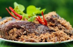 Cá kho Bá Kiến