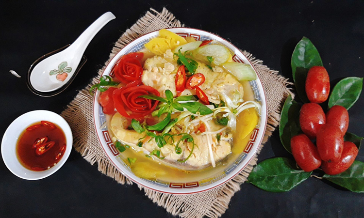 Canh chua cá quả thơm ngon, chất lượng như mẹ nấu