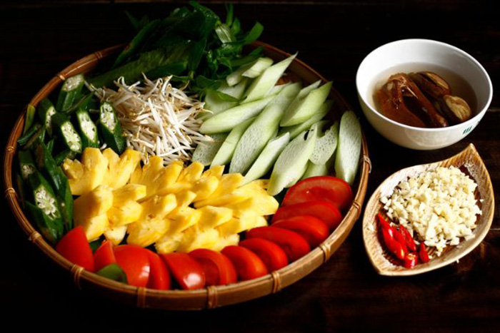 Nguyên liệu nấu canh chua cá quả